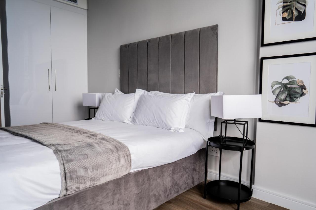 Reserved Suites Illovo Joanesburgo Exterior foto